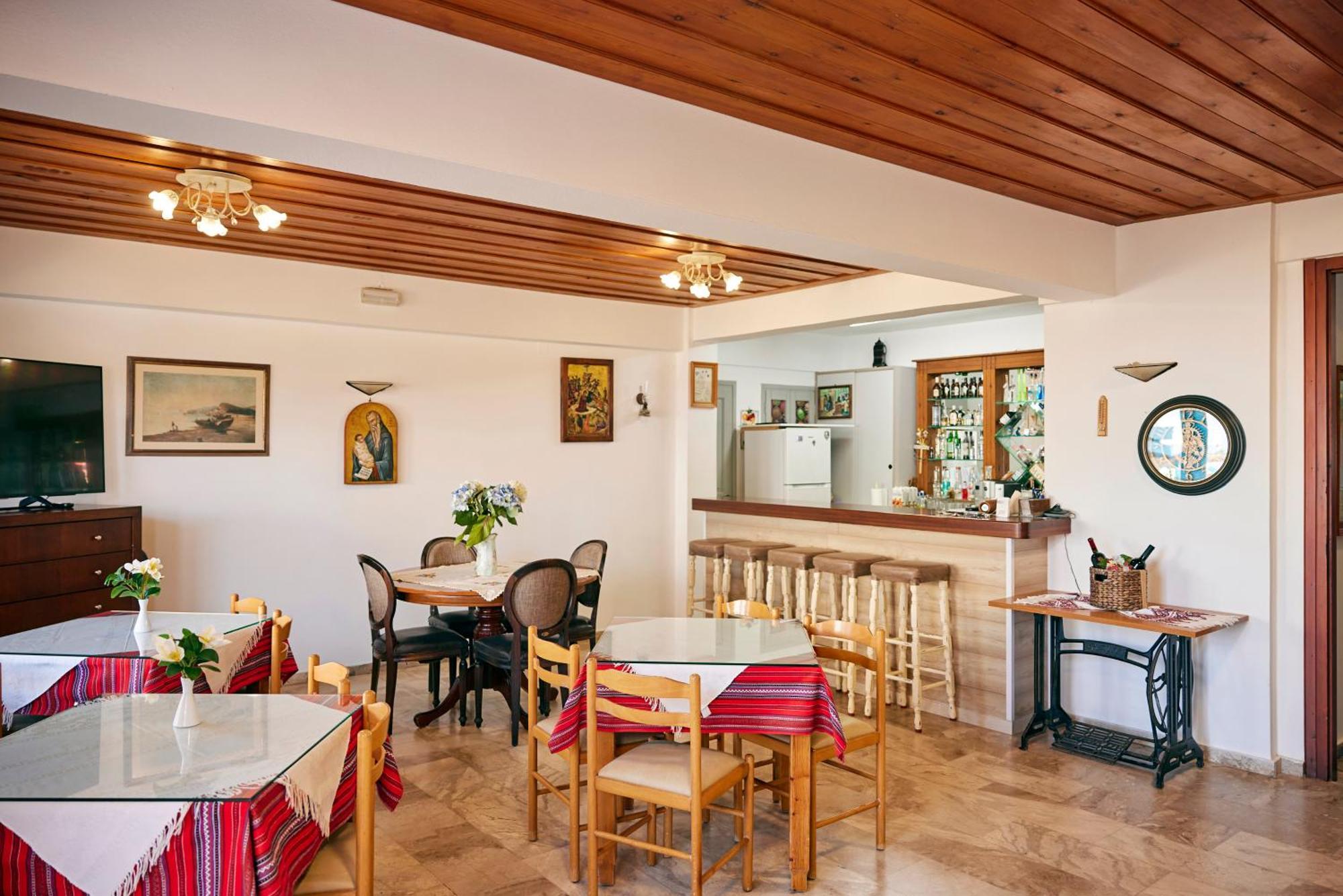 Vlachakis Hotel Stalida Екстериор снимка